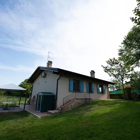 Villa La Vedetta Del Garda Solférino